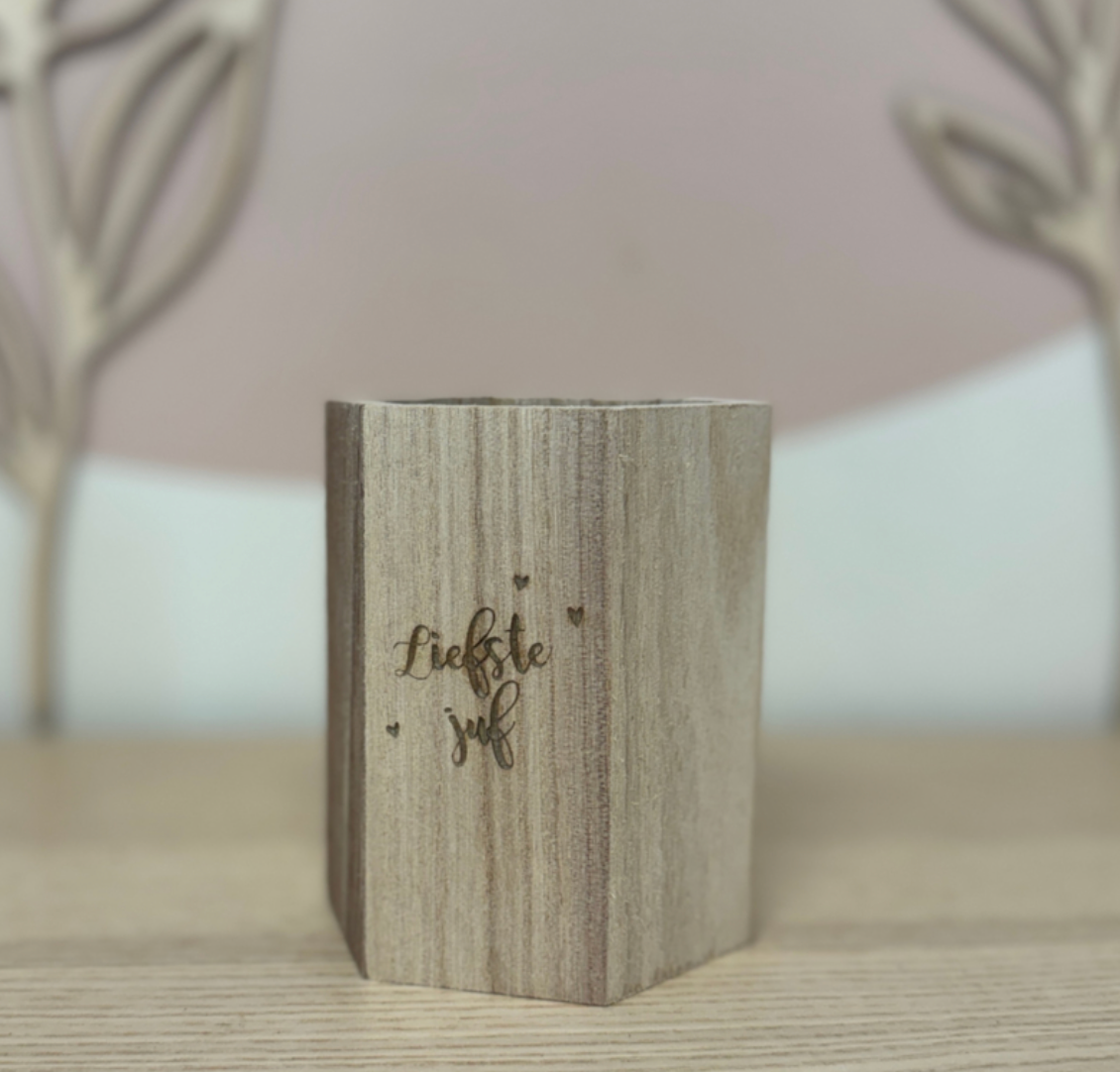 Gegraveerd Pennenbakje Juf of Meester_ Bedankt voor alles