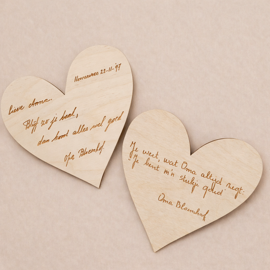 Handgeschreven Tekst op Hout