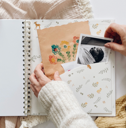 Invulboek My Babybook Animals met Cadeaubox | Blush and Gold