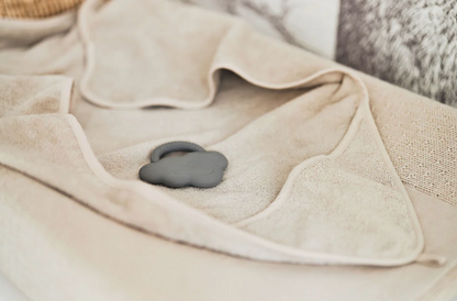 Gepersonaliseerde Badcape Nougat – 75x75 of 100x100 cm – Met Naam