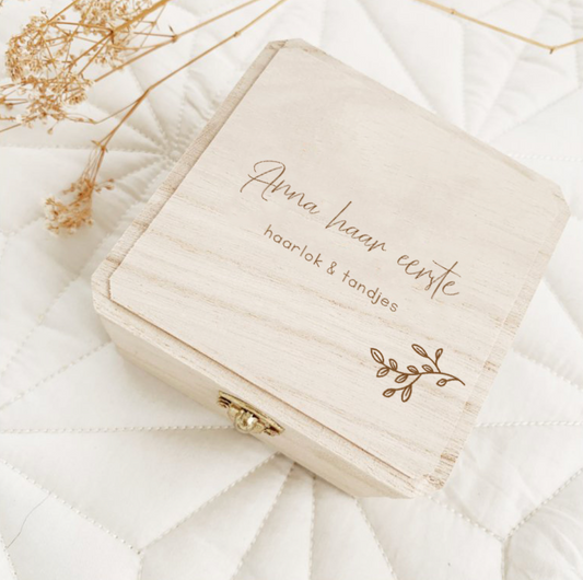 Bewaardoosje Haarlok en Tandjes met naam