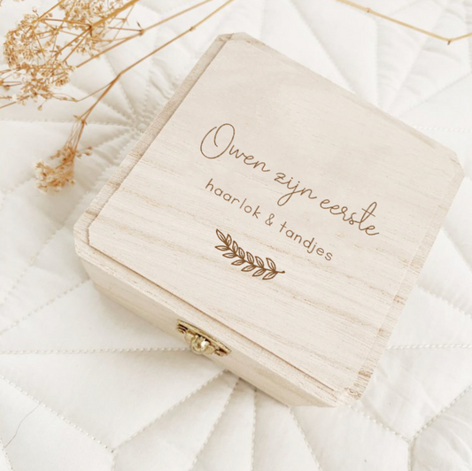 Houten Bewaardoosje Haarlok & Tandjes | Takje 2