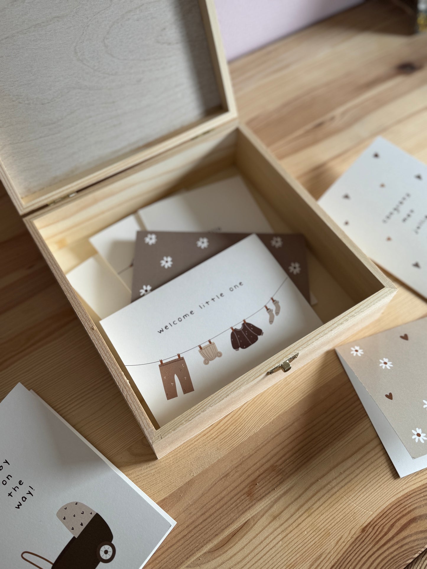 Bewaarkistje Geboortekaartjes
