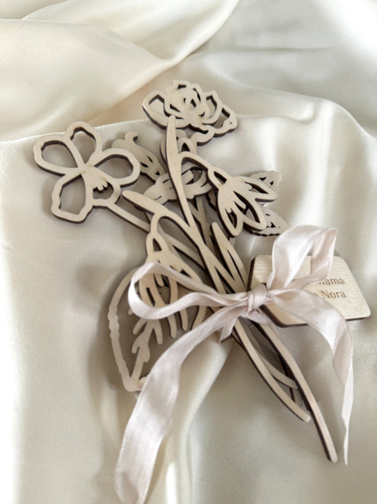 Houten Geboortebloemen – Persoonlijk Moederdag Cadeau