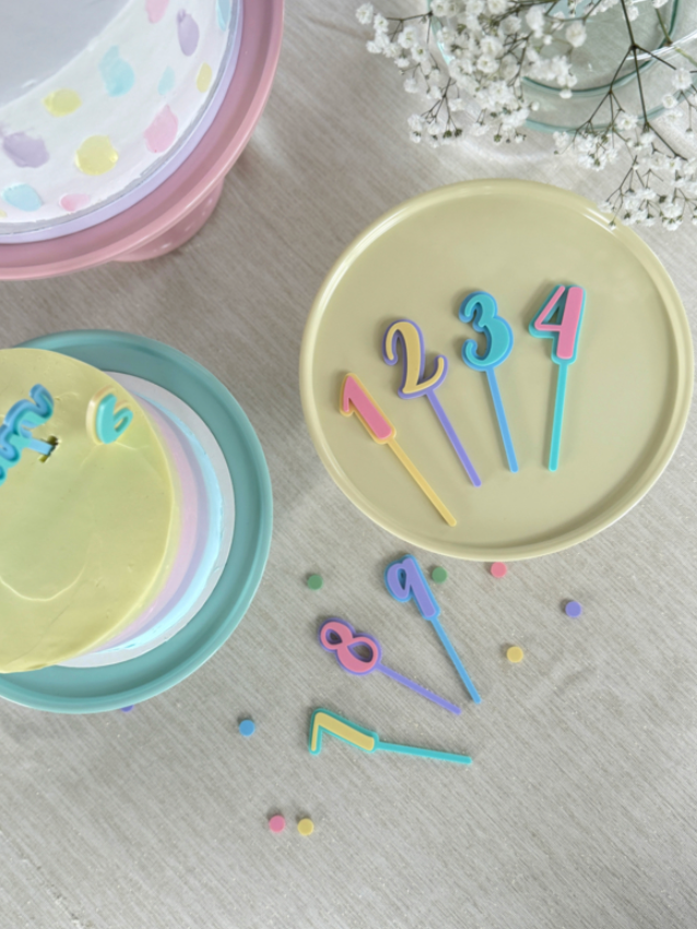 Cupcake- of taarttopper Cijfer Pastel