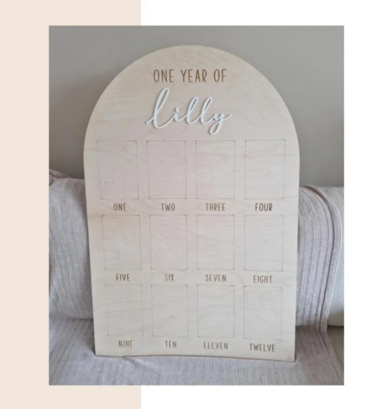 Fotobord met naam Eerste jaar fotos