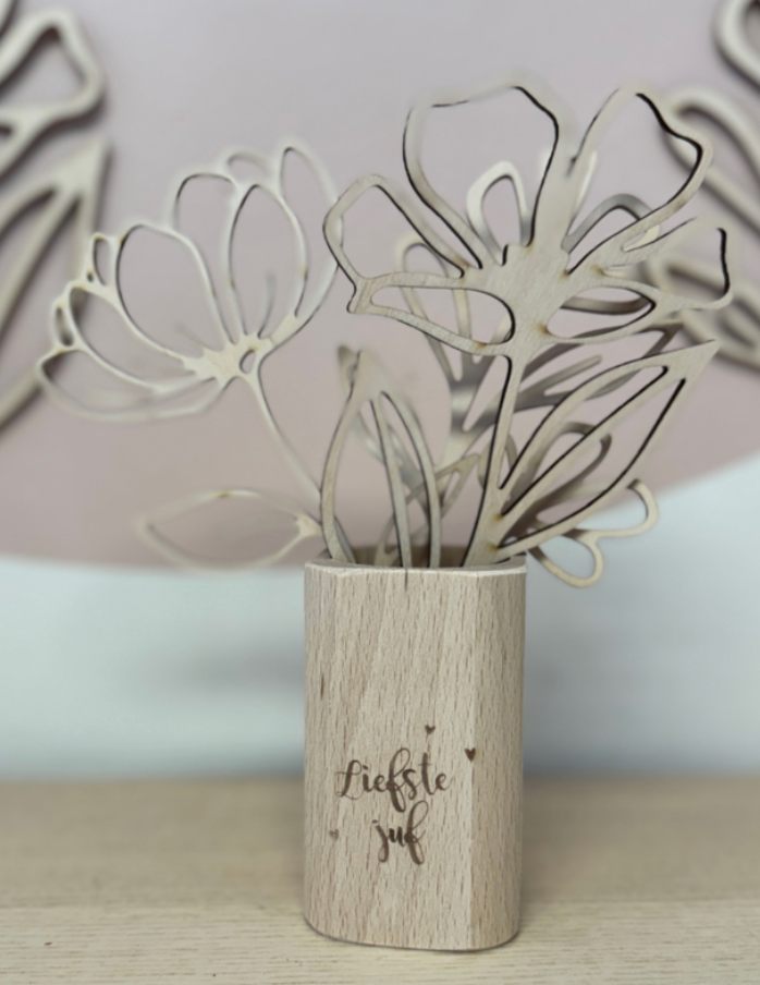 Gegraveerd Houten Pennenbakje voor Juf of Meester tekst gegraveerd