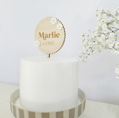 Gepersonaliseerde Houten Taarttopper | Madeliefjes