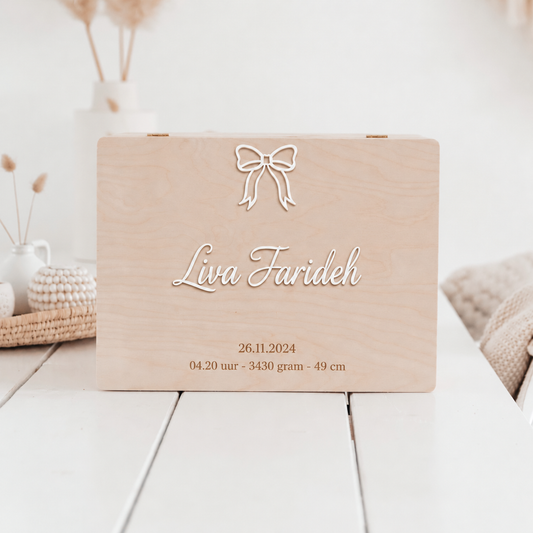 Memorybox met 3D-naam en strik