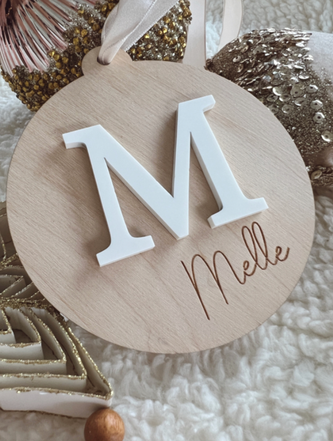 Gepersonaliseerde Houten Kersthanger met 3D Initiaal
