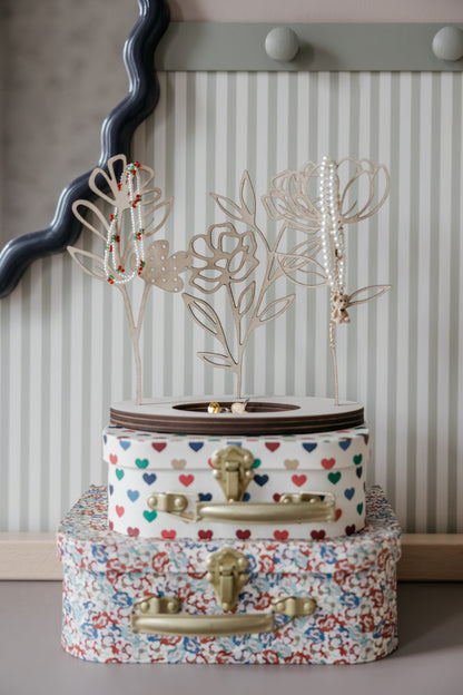 Houten sieradenrekje met bloemen en opbergvak voor kinderkamer of meisjeskamer
