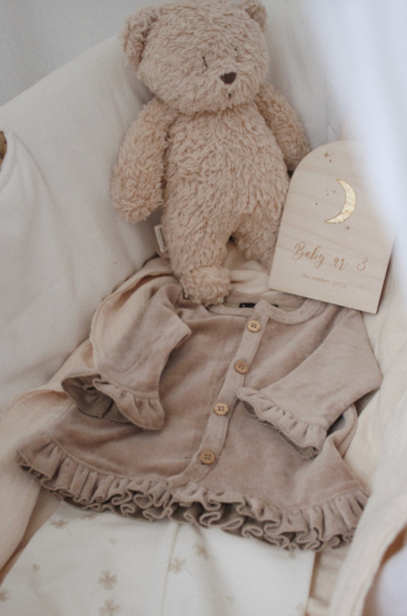 Baby nr .. Bordje met goudfolie