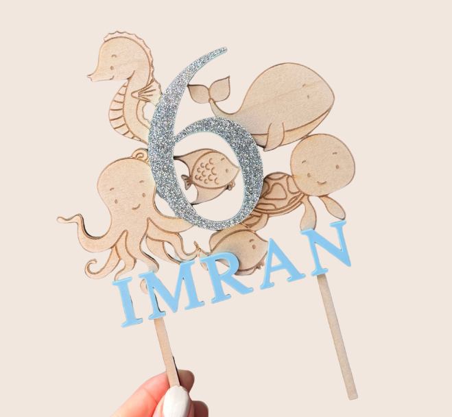 Houten taarttopper met naam en zeedieren