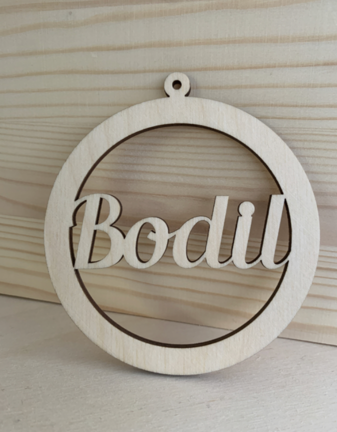 Kerstbal van hout met naam