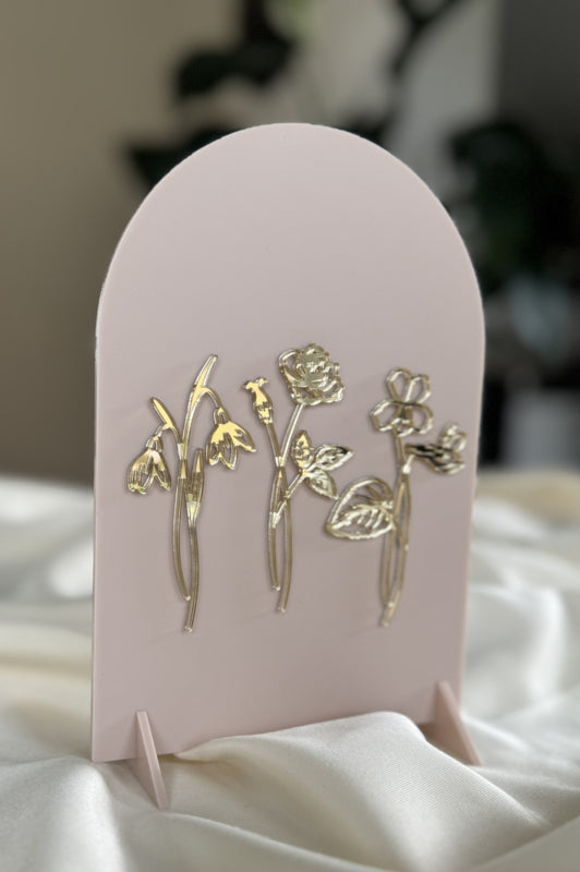 Gepersonaliseerd Bordje met Geboortebloemen – Moederdag Cadeau