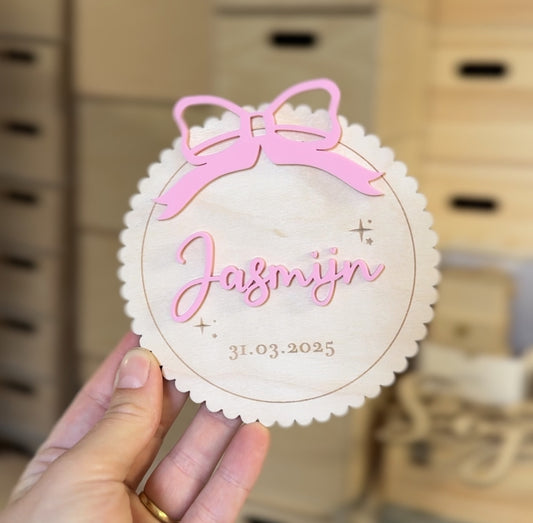 Rond Bordje 3D Naam en Strik