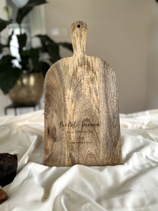 Serveerplank Mangohout – Gepersonaliseerd Moederdag Cadeau