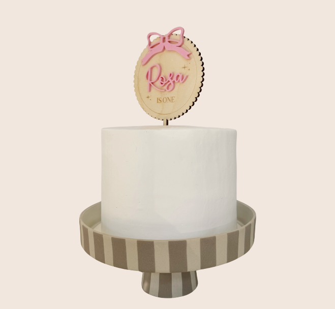 Gepersonaliseerde Houten Taarttopper | Strik & Naam