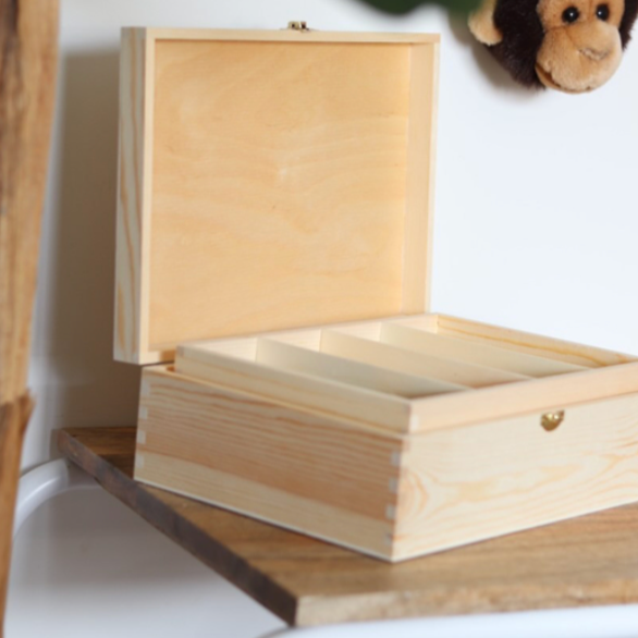 Teken en knutselkist van hout