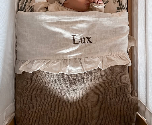Laken met Ruffle & Naam