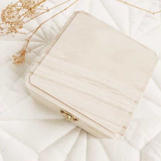 Houten Bewaardoosje Haarlok & Tandjes | Ontwerp Zelf!