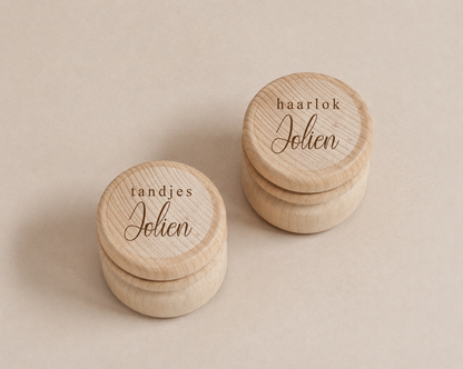 Houten Bewaardoosje Haarlok & Tandjes | Hartjes